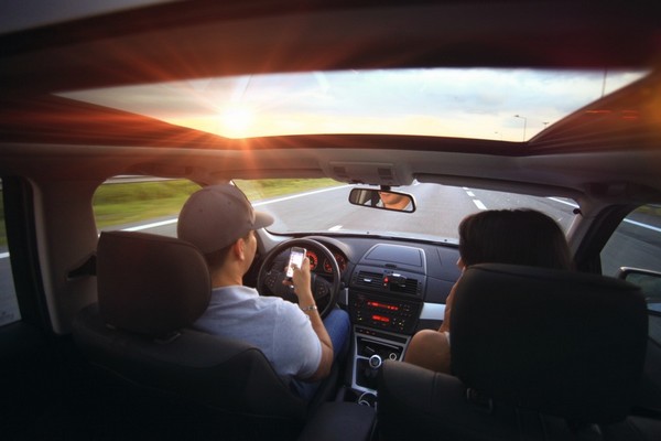 driver sharing ride with passenger