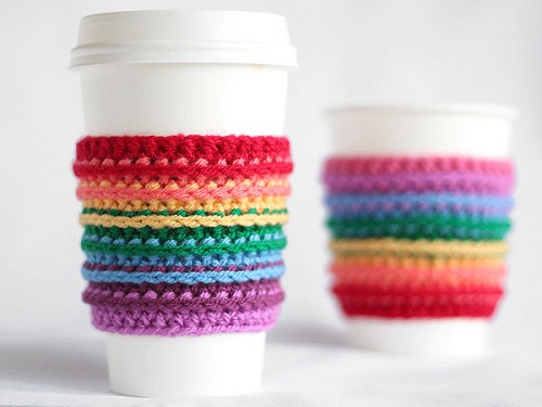 crochet-rainbow-cup-cozy