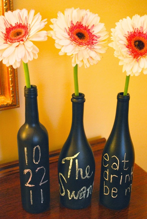 diy-chalkboard-painted-wine-bottles