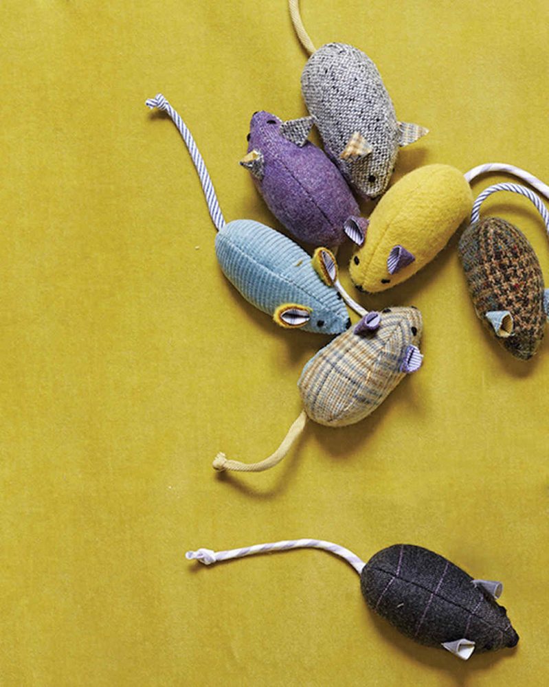 Menswear Mouse Toy