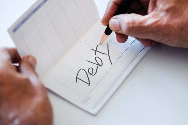 12 Easy Ways to Pay Off Debt Fast (Even With No Money!)