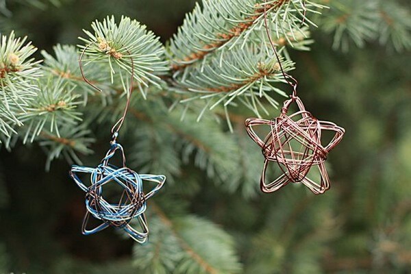 https://moneypantry.com/wp-content/uploads/2019/11/Handmade-Star-Wire-Ornaments.jpg