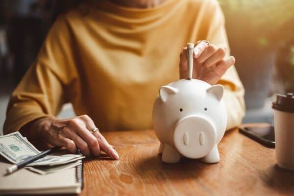 23 Easy Ways to Save More Money in 2021