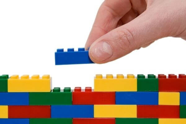 15 Ways to Get Free (or Very Cheap) LEGOs